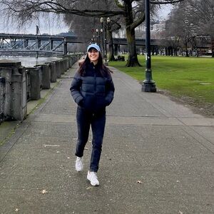 Meet your Posher, Megan